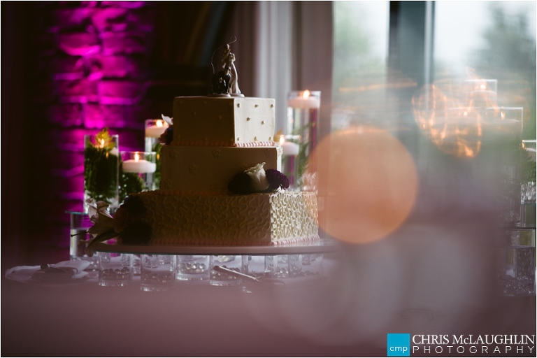 21 Inverness Wedding Cake