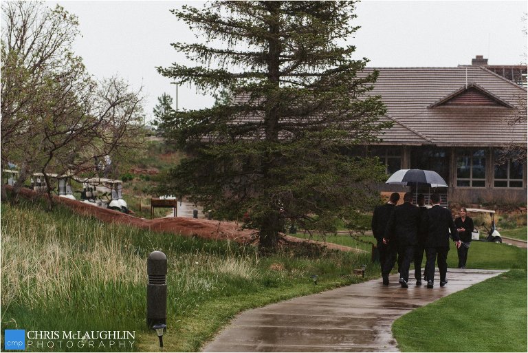 04 - rainy wedding day