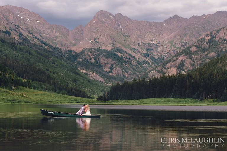 piney river ranch engagement picture