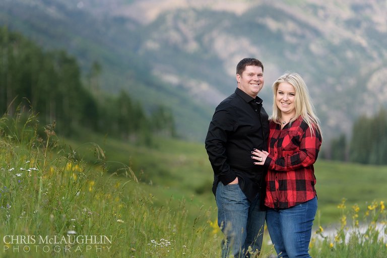 piney river ranch engagement picture